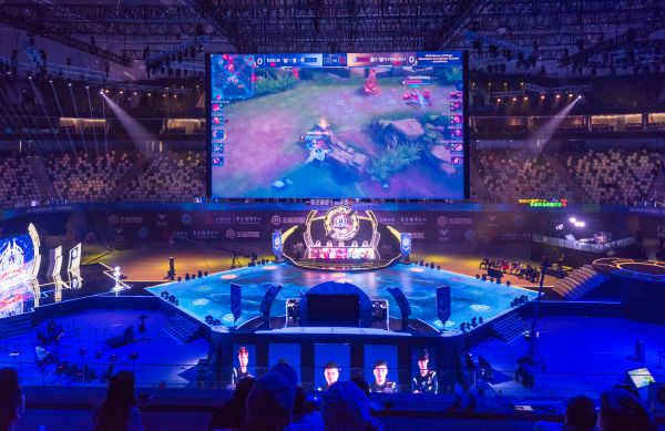 不僅是一場 不僅是一場