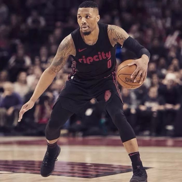 坚实基础 坚实基础