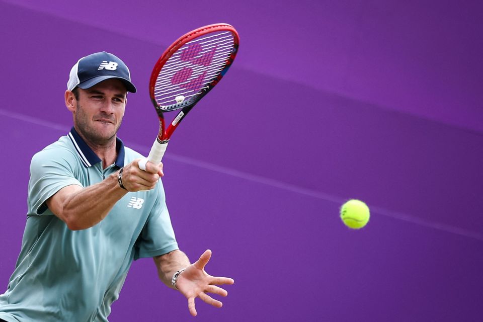 按照某些既 按照某些既